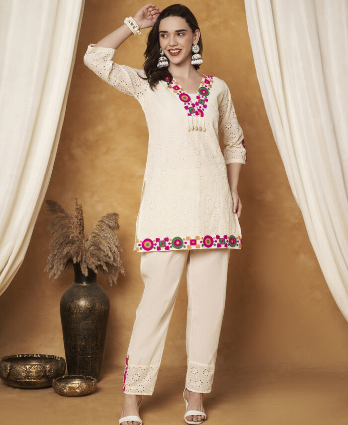 CREAM CROCHET MULTICOLOR THREAD CO-ORD SET